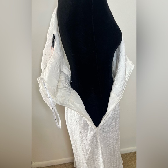 NWT Mink Pink white one shoulder ruffle eyelet midi dress side zipper Small - Picture 7 of 8